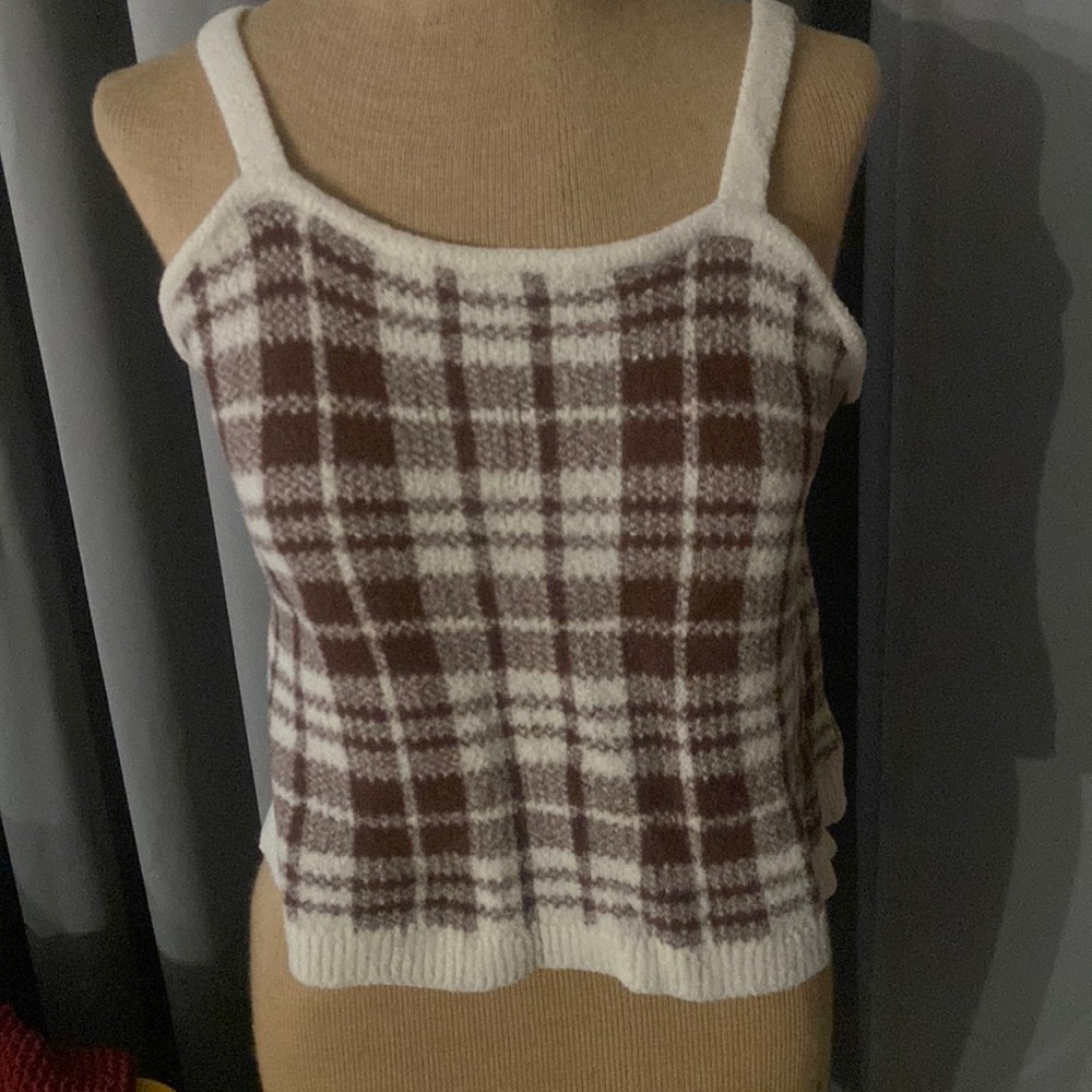 Brown tank top